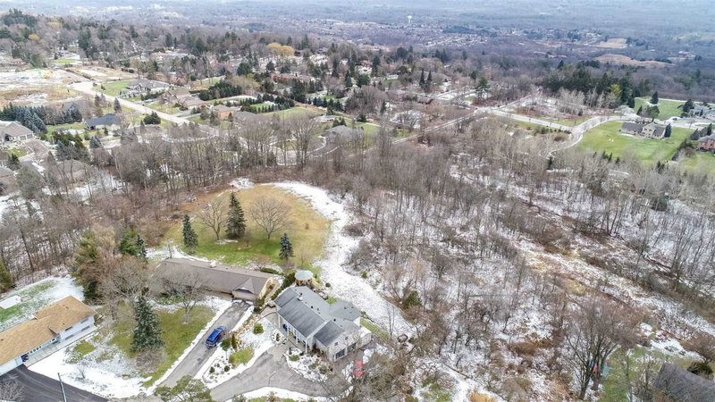 26 Marshboro Ave, Hamilton, L9H5E1 | Image 3