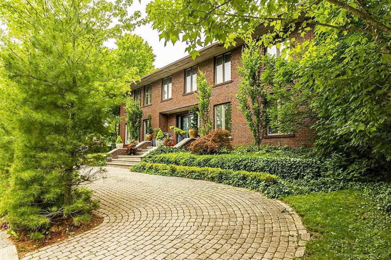 78 Terrace Dr, Hamilton, L9H3X2 | Image 3