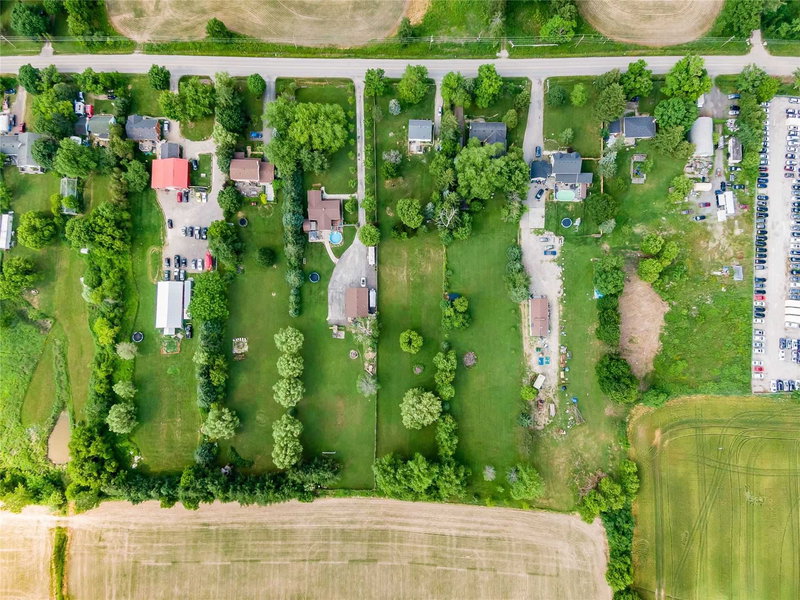 9697 Dickenson Rd W, Hamilton, L0R 1W0 | Image 3