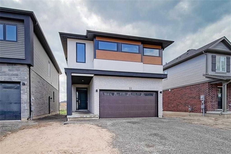 13 Damude Ave, Thorold, L2V 0G7 | Image 3