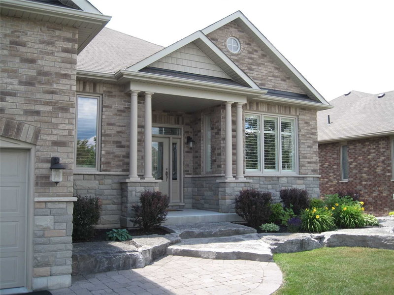 13 South Harbour Dr, Kawartha Lakes, K0M 1A0 | Image 2