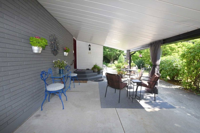 85 Ranchdale Dr, Hamilton, L8V2L9 | Image 2