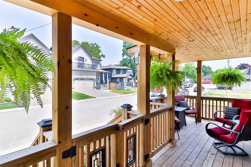 4 Rembe Ave, Hamilton, L8H 7G6 | Image 3