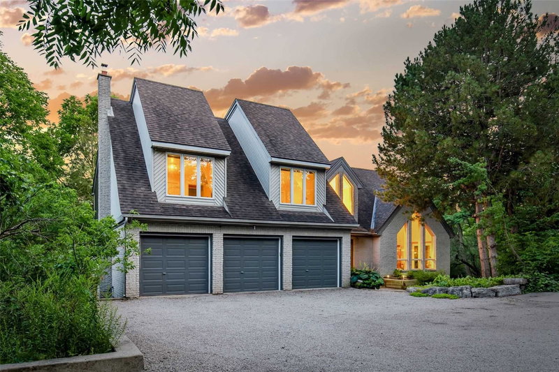 774 Old Dundas Rd, Hamilton, L9H 5E3 | Image 2