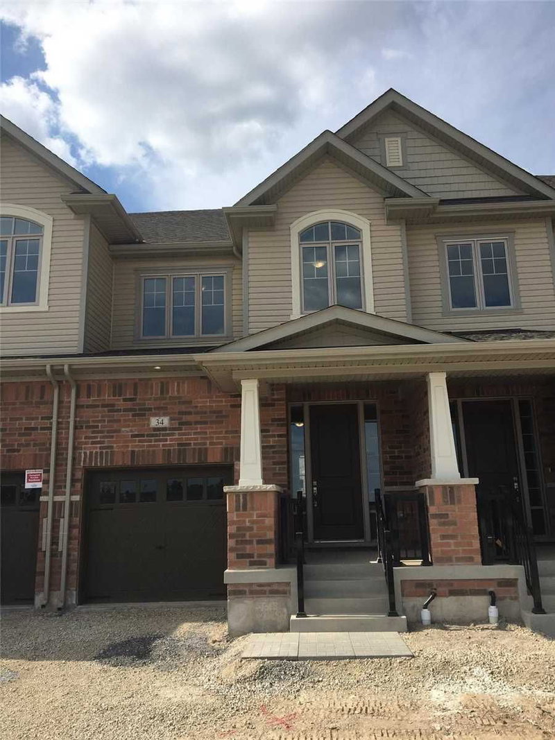 34 Stonehill Ave, Kitchener, N2R 0N8 | Image 2