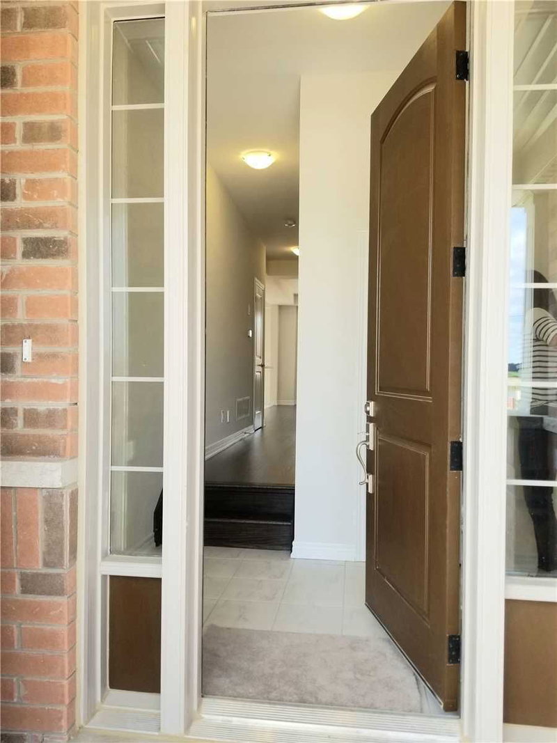 34 Stonehill Ave, Kitchener, N2R 0N8 | Image 3