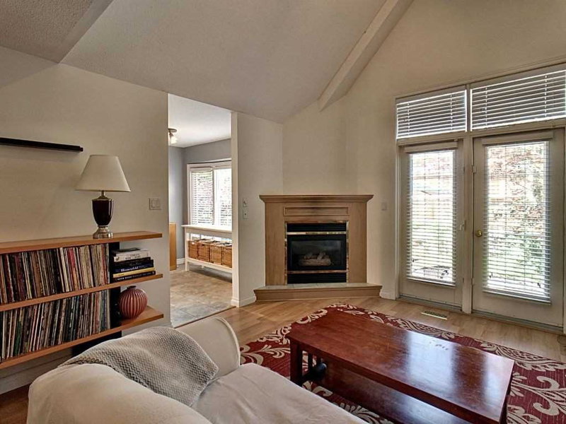 67 - 175 Fiddlers Green Rd, Hamilton, L9G1W5 | Image 2