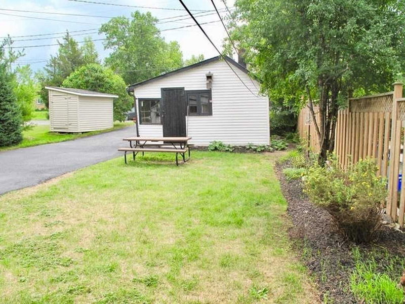 131 Homewood Ave, Trent Hills, K0L 1Y0 | Image 3