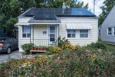 Detached House sold at 424 Upper Sherman Avenue, Hamilton, Ontario, L8V 3L3 - Eastmount - MLS: X4879177