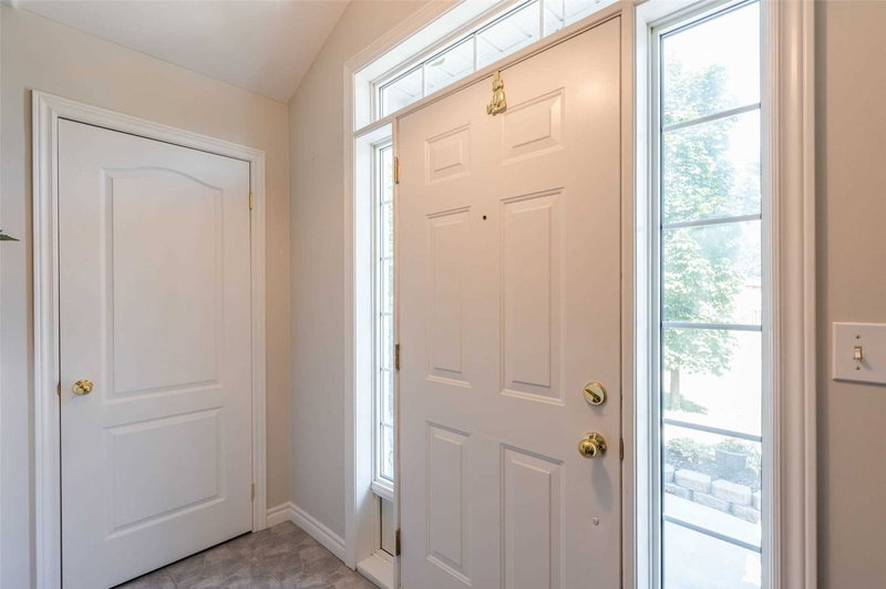 702 Trailview Dr, Peterborough, K9J8P2 | Image 3