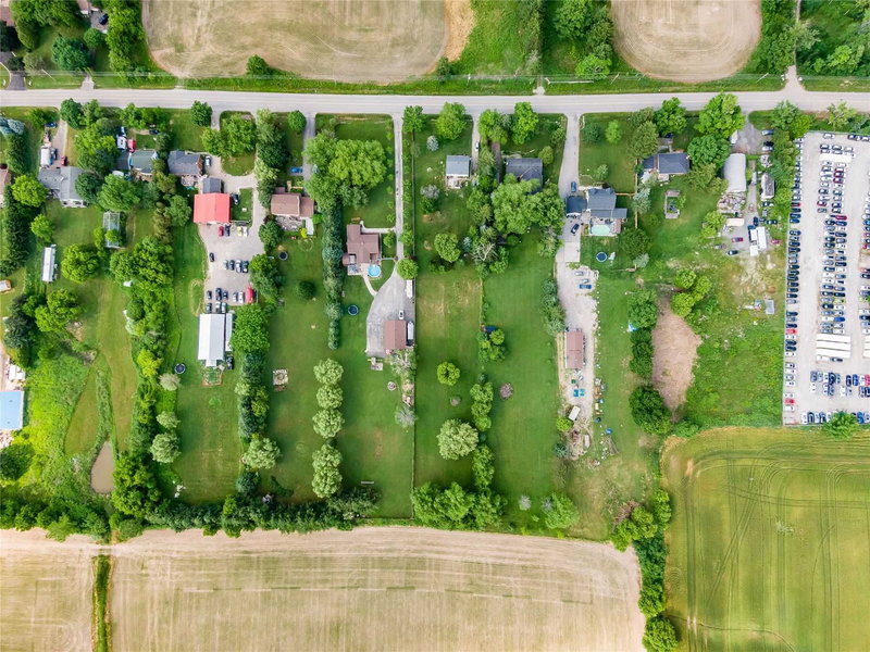 9697 Dickenson Rd W, Hamilton, L0R 1W0 | Image 2