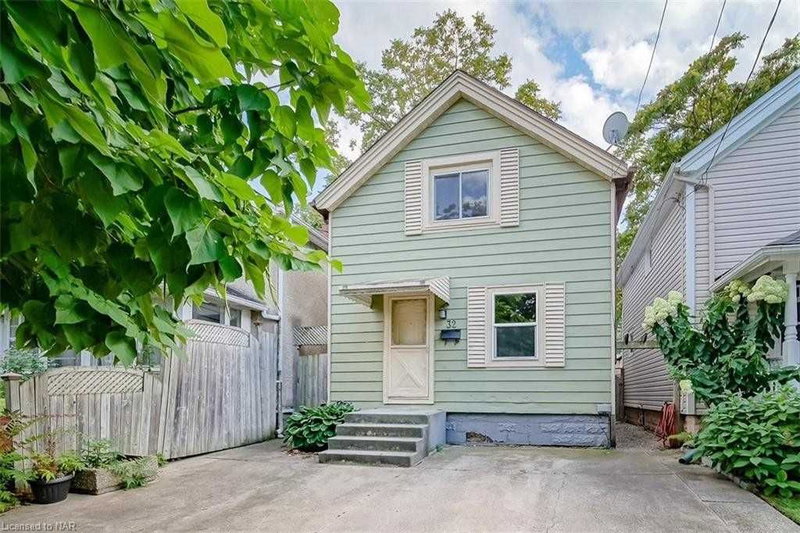 32 Edmund St, St. Catharines, L2R 2G2 | Image 2
