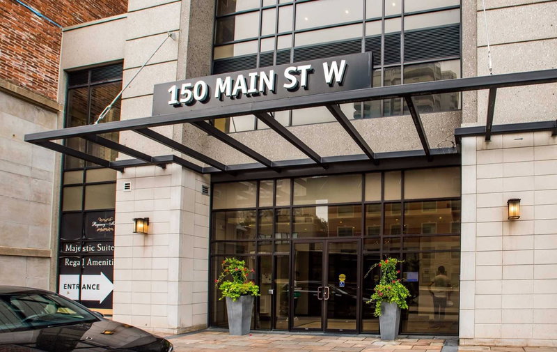 909 - 150 Main St W, Hamilton, L8P1H8 | Image 2