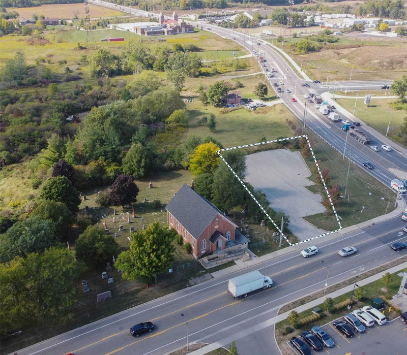 4 Trinity Church Rd, Hamilton, L8W 3S2 | Image 2