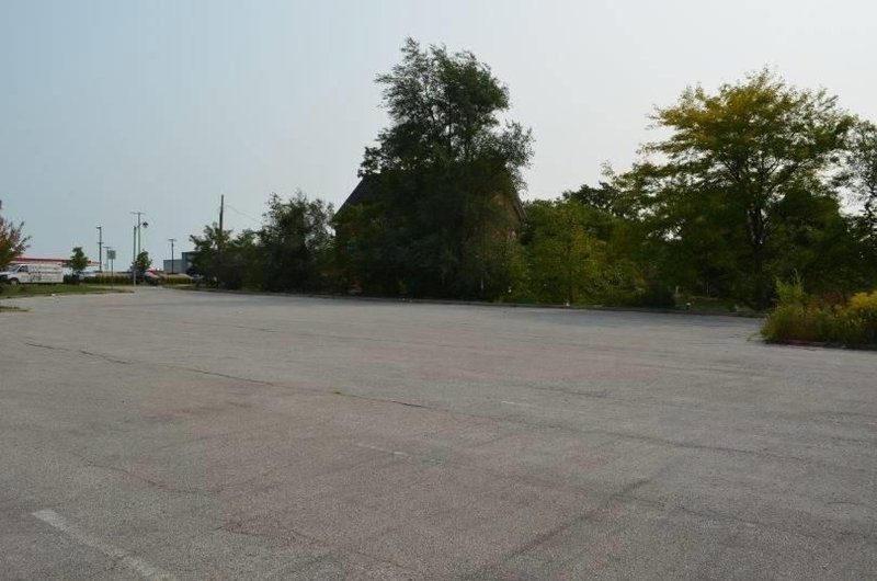 4 Trinity Church Rd, Hamilton, L8W 3S2 | Image 3