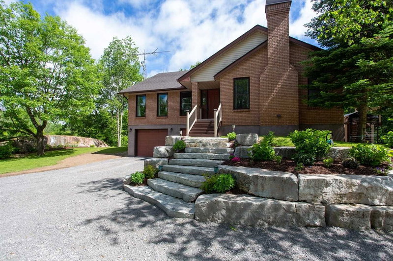 2331 Lakeside Rd, Douro-Dummer, K0L 2H0 | Image 3