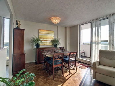 Unit 1003 — 35 Towering Heights Blvd, St. Catharines -  image-0-3