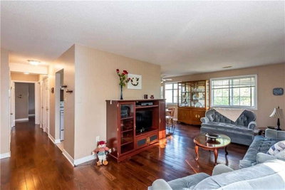 Condo sold at 18-897 Stone Church Road, Hamilton, Ontario, L8W 1B2 - Quinndale - MLS: X4953124