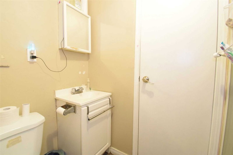 12 East Main St, Welland, L3B 3W3 | Image 3