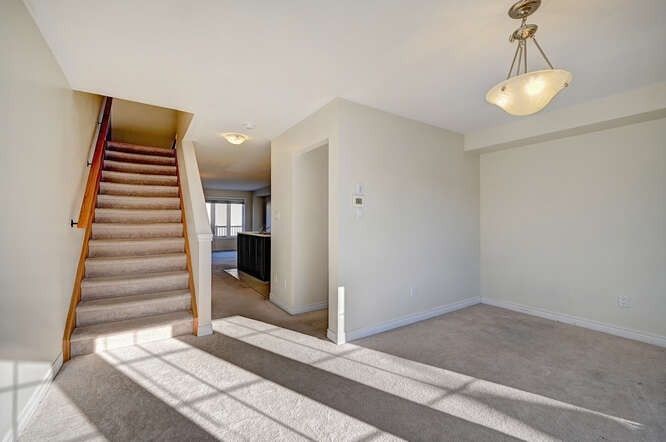 390 Linden Dr, Cambridge, N3H0C6 | Image 3