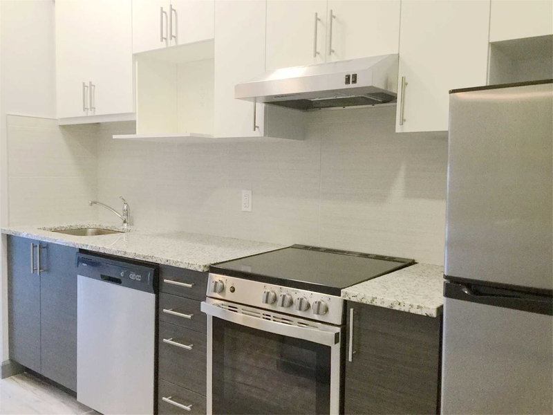 102 - 77 Leland St, Hamilton, L8S 3A1 | Image 2