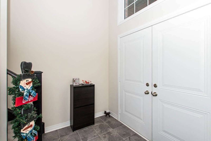 4018 Fracchioni Dr, Lincoln, L04 1B4 | Image 2