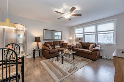 Condo sold at 14-4 Robinson Street, Hamilton, Ontario, L8P1Y5 - Durand - MLS: X4999590