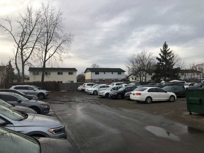 125 Hartzel Rd, St. Catharines, L2P1N6 | Image 2