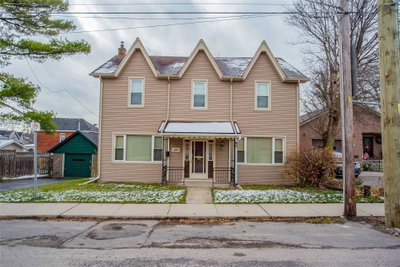 Detached House sold at 216 Hatt Street, Hamilton, Ontario, L9H 2G8 - Dundas - MLS: X5053365