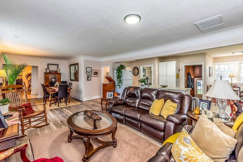 251 King St E, Hamilton, L8G 1L9 | Image 2