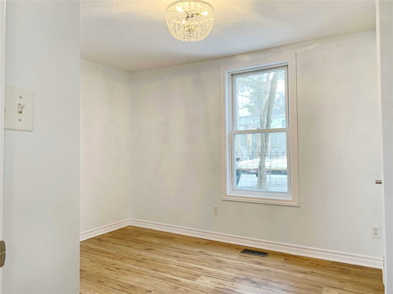 88 Dundas St E, Belleville, K8N 1C1 | Image 3