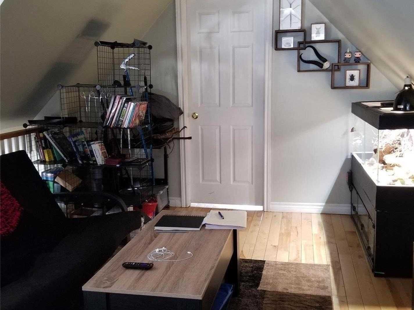 Listing Image 5