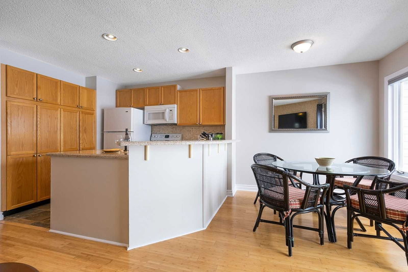 37 - 162 Settlers Way, Blue Mountains, L9Y 0M4 | Image 3