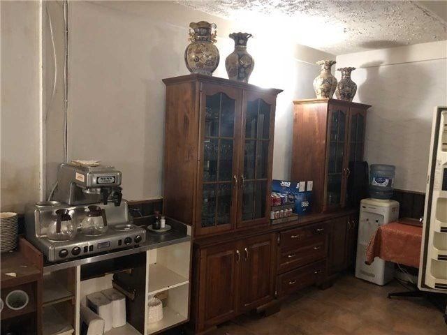 182 King St, Welland, L3B 257 | Image 3