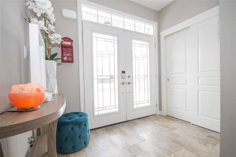 70 Spruce Cres, Welland, L3C0C6 | Image 2