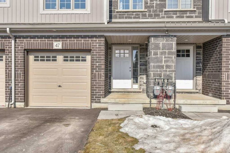 47 - 135 Hardcastle Dr, Cambridge, N1S 0B6 | Image 2