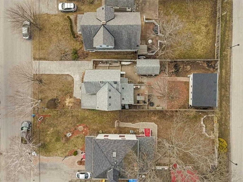 24 Robinson St S, Grimsby, L3M 3C4 | Image 3