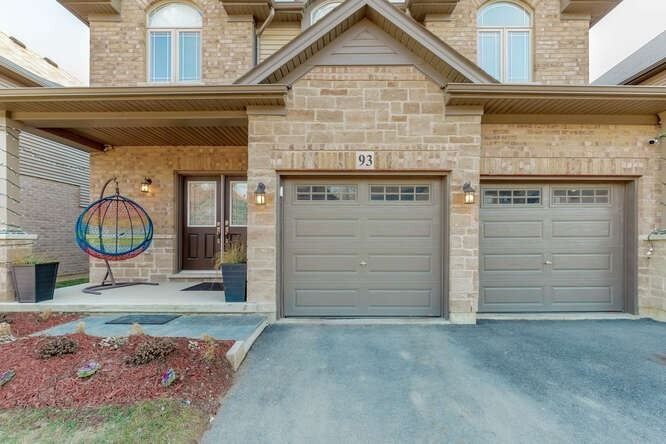 93 Lorne Card Dr, Brant, N3L 0E7 | Image 2