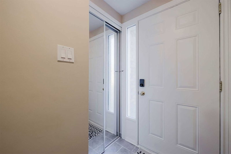 43 - 11 Harrisford St, Hamilton, L8K6L7 | Image 3