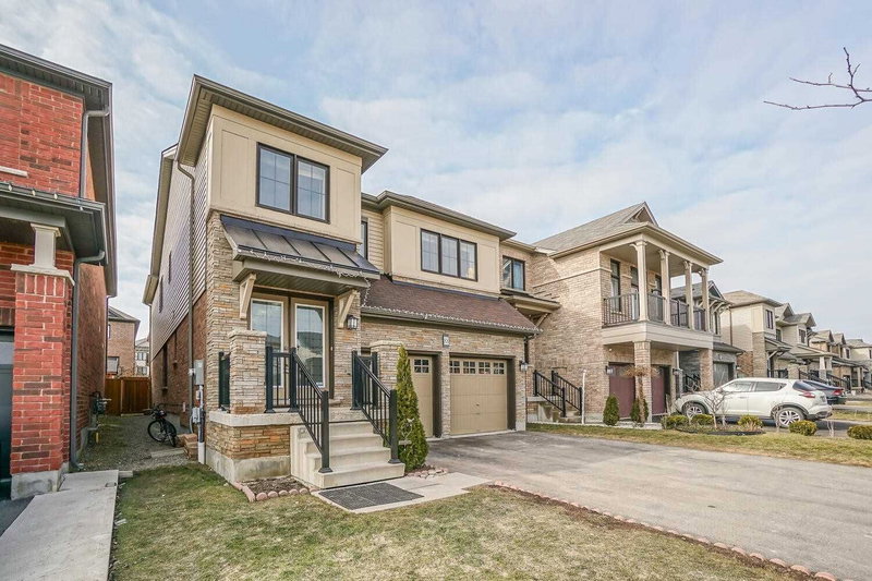 88 West Glen Ave, Hamilton, L8J0H8 | Image 2