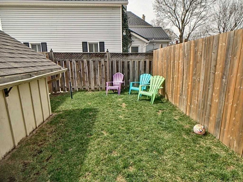 40 Metcalfe St, St. Thomas, N5R3K2 | Image 3