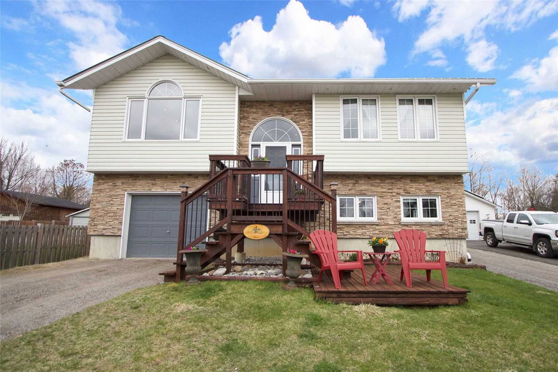 40 Mcgill Dr, Kawartha Lakes, L0B1K0 | Image 2