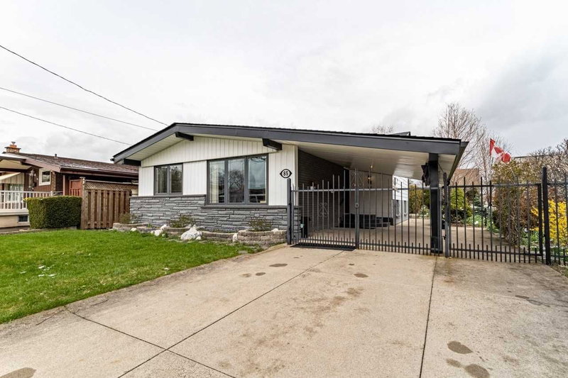 85 Ranchdale Dr, Hamilton, L8V 2L9 | Image 2