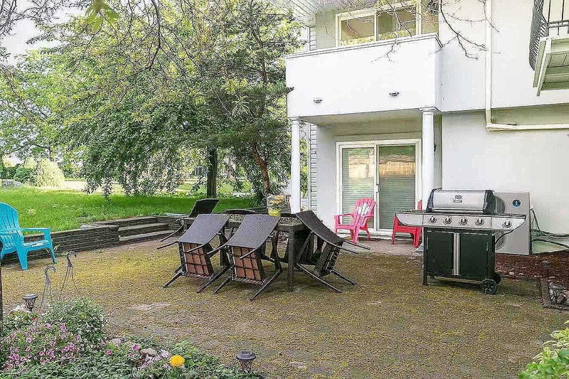 415 Niagara Blvd, Fort Erie, L2A 3H2 | Image 2