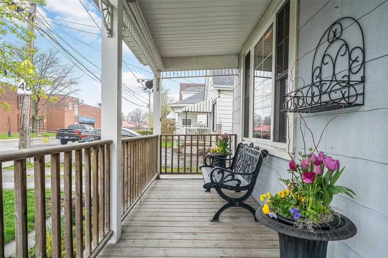 157 East 5th St, Hamilton, L9A 2Z7 | Image 2