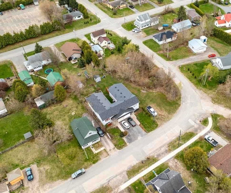 195 Nelson St, Gravenhurst, P1P 1K7 | Image 3