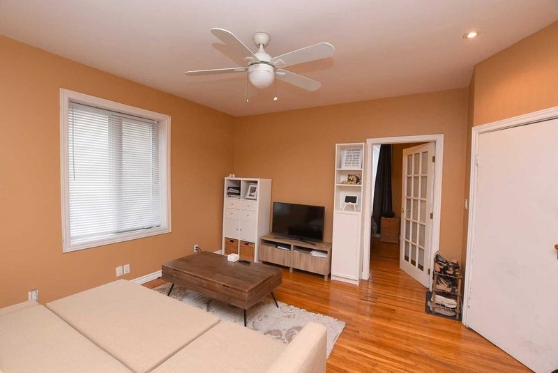 57 New St, Hamilton, L8P 4J7 | Image 3