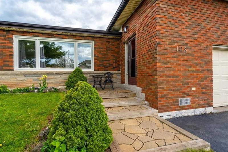 128 Margaret Ave, Hamilton, L8G 3G8 | Image 2