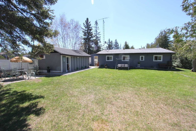 220 Mcguire Beach Rd, Kawartha Lakes, K0M 2B0 | Image 2