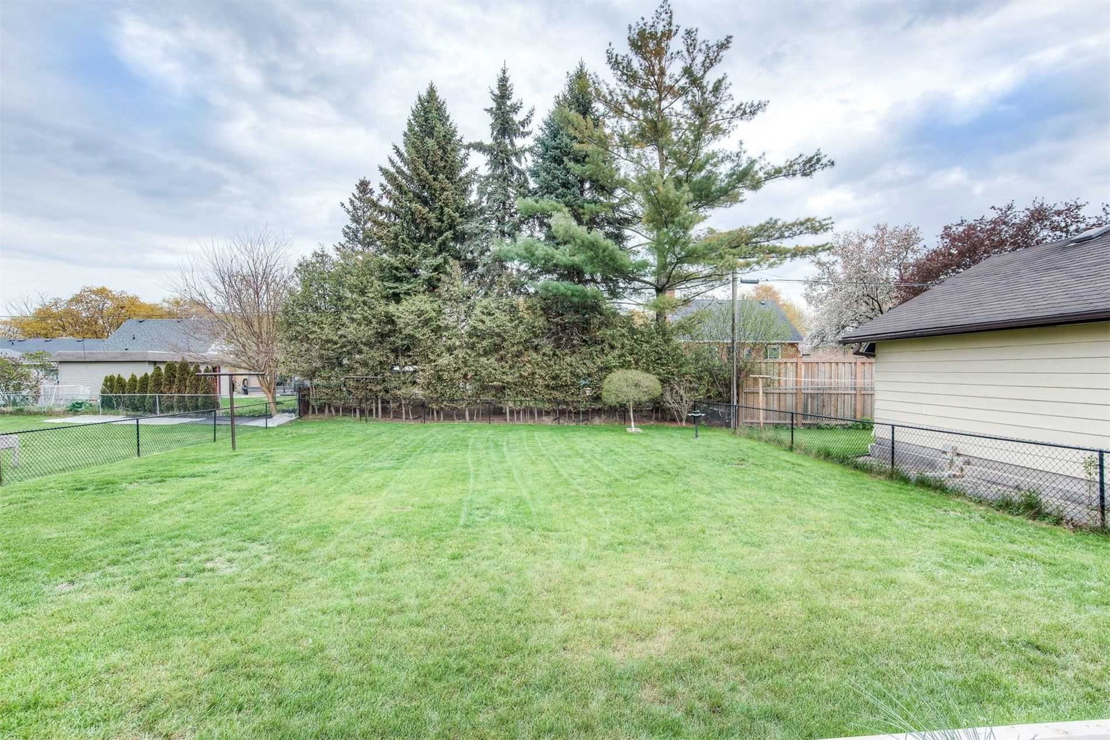 Listing Image 34